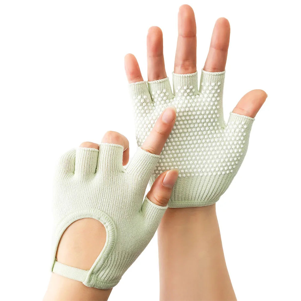 Gants Antidérapants Mi-Doigts – Yoga & Pilates